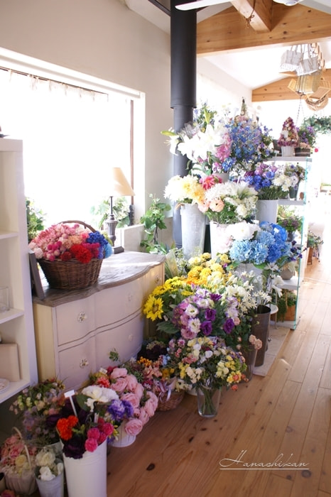 花芝翫アトリエ内の様子